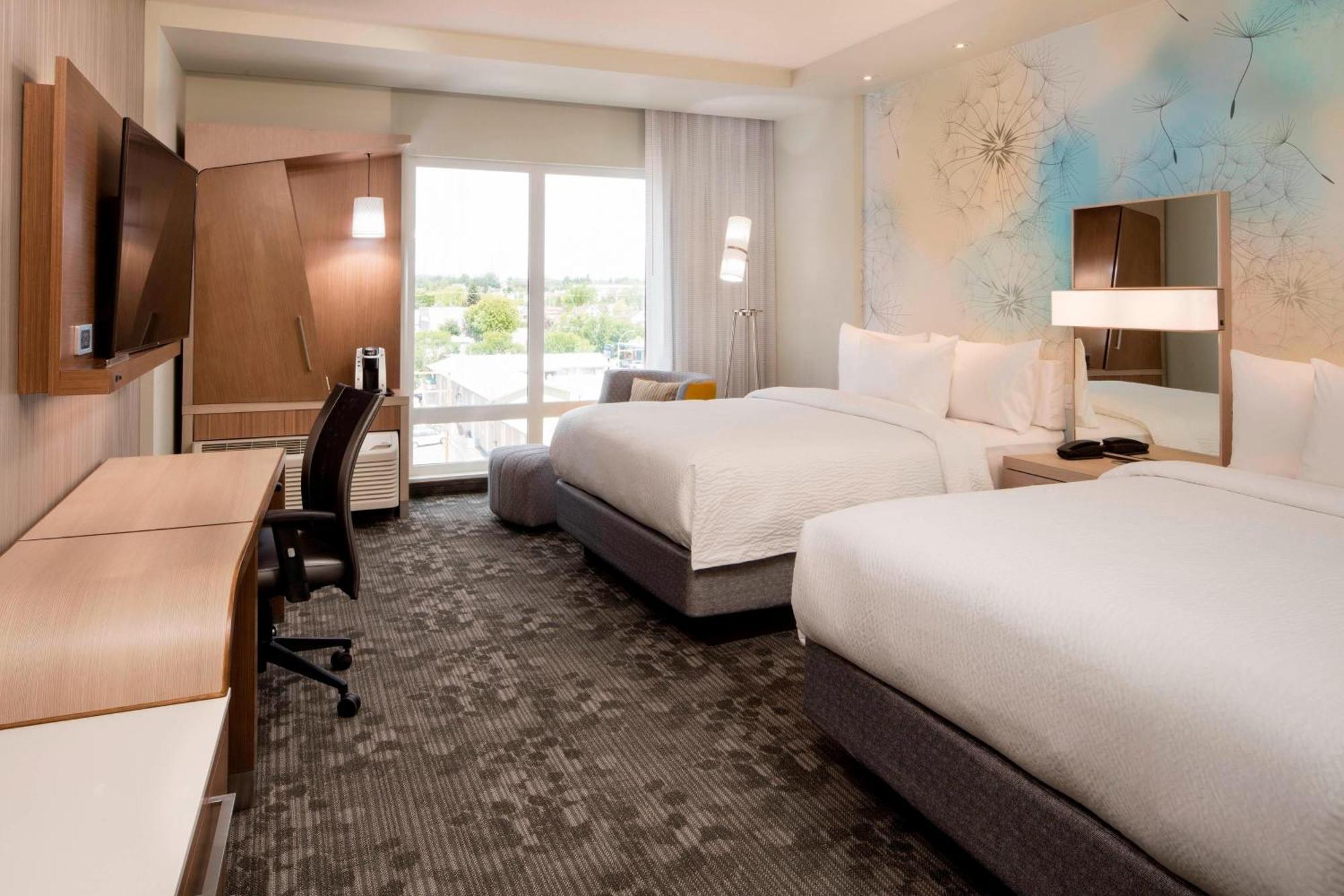 Courtyard By Marriott Prince George Exterior photo