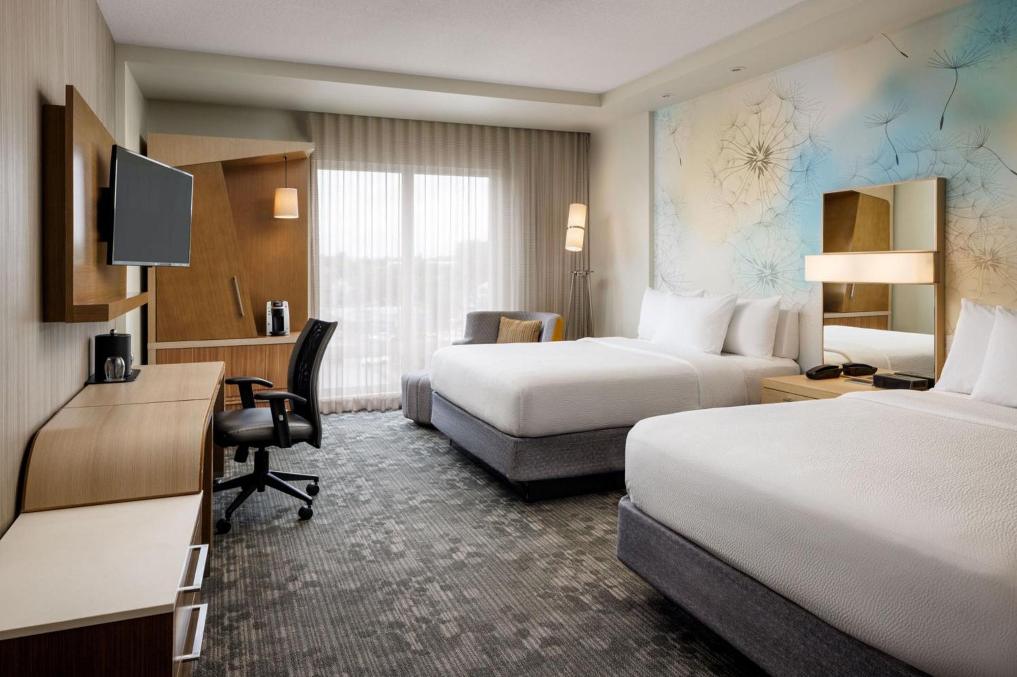 Courtyard By Marriott Prince George Exterior photo
