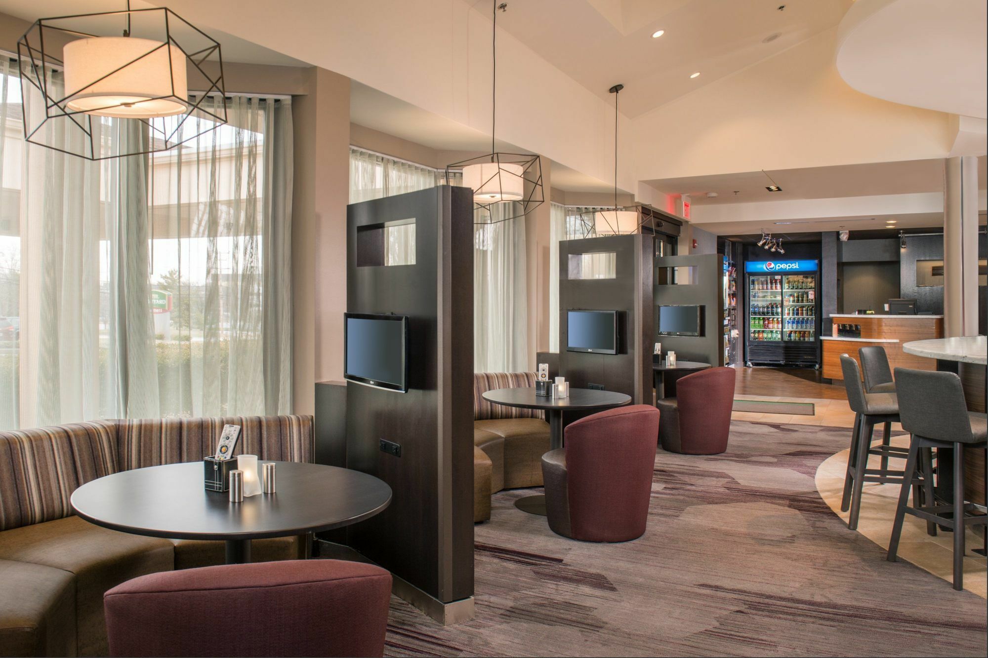 Courtyard By Marriott Prince George Exterior photo